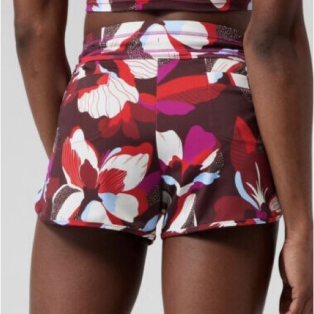 Athleta Surge Swim Shorts - Picture 12 of 13